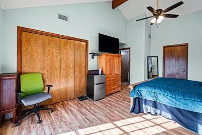 1612 Lakecrest Circle, Granbury, TX 76048 - Photo 29