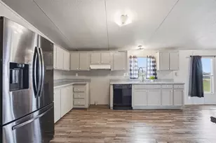 3800 Rim Rock Ct, Joshua, TX 76058 - Photo 13