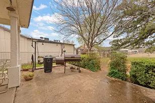 3500 Trails End Rd, Burleson, TX 76028 - Photo 25