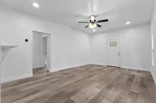 1017 E Washington St, Paris, TX 75460 - Photo 7