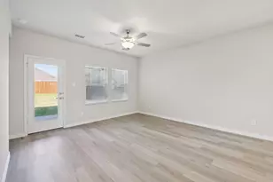 813 Leavenworth Dr, Princeton, TX 75071 - Photo 11