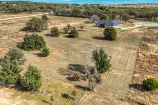 121 Dubois Rd, Poolville, TX 76487 - Photo 3