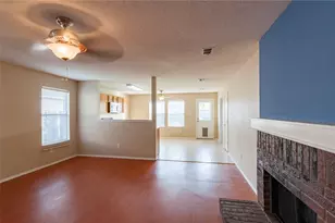 2324 Maple Dr, Little Elm, TX 75068 - Photo 5