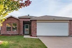 2324 Maple Dr, Little Elm, TX 75068 - Photo 1