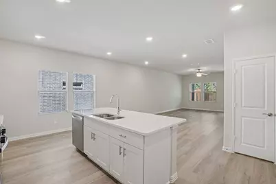 805 Leavenworth Drive, Princeton, TX 75071 - Photo 7