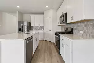 2214 Rannoch St, Sherman, TX 75092 - Photo 3