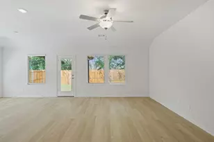 2206 Rannoch St, Sherman, TX 75092 - Photo 9