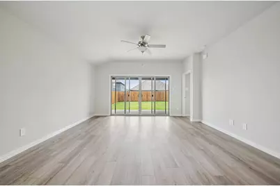 2202 Rannoch Street, Sherman, TX 75092 - Photo 9