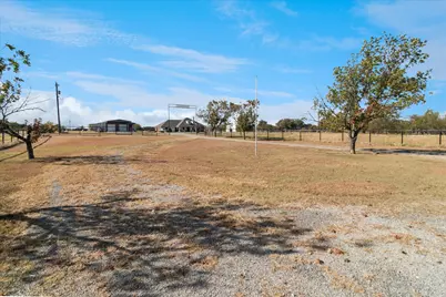 2300 Union Hill Road, Sanger, TX 76266 - Photo 3