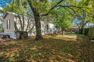 2574 Melody Hills Dr, Fort Worth, TX 76137 - Photo 7