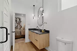 2411 Hooper St, Dallas, TX 75215 - Photo 9