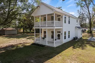 655 N Soda St, Jefferson, TX 75657 - Photo 3