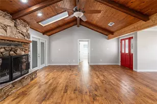 750 Possom Trot Hollow Rd, Whitewright, TX 75491 - Photo 9