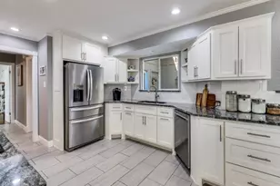 2111 Riverforest Ct, Arlington, TX 76017 - Photo 11