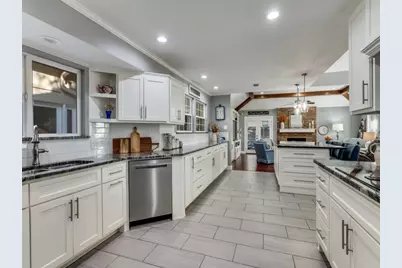 2111 Riverforest Court, Arlington, TX 76017 - Photo 13