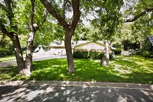 411 Brookwood Dr, Woodway, TX 76712 - Photo 31