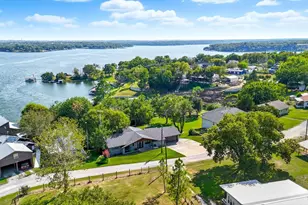 80 Bayside Cir, Gainesville, TX 76240 - Photo 37