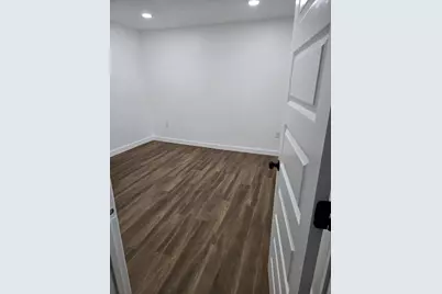 2506 Southland, Dallas, TX 75215 - Photo 9