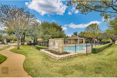 2415 Mesa Glen Drive, Arlington, TX 76001 - Photo 39