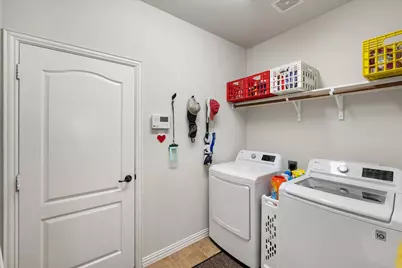 2415 Mesa Glen Drive, Arlington, TX 76001 - Photo 33