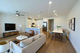 4742 Smokey Quartz Ln, Arlington, TX 76005 - Photo 3