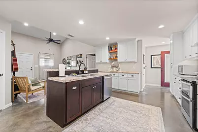 121 Grand Teton Drive, Whitney, TX 76692 - Photo 9