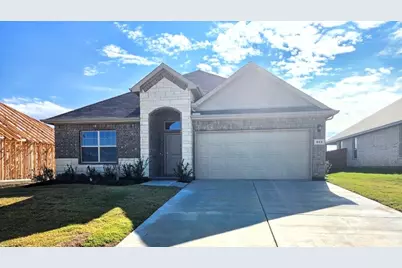 649 Harvey Street, Grandview, TX 76050 - Photo 1