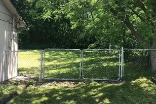 504 Chinner St, Bonham, TX 75418 - Photo 3