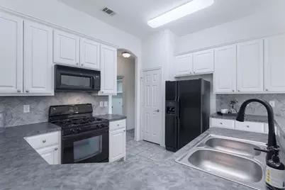 1524 Elika Court, Lewisville, TX 75067 - Photo 15