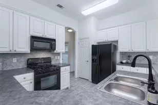 1524 Elika Ct, Lewisville, TX 75067 - Photo 15