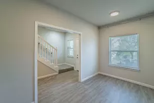 2407 Lee Ave, Fort Worth, TX 76164 - Photo 11