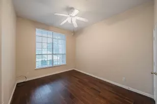 2306 Bear Run Rd, Arlington, TX 76001 - Photo 7