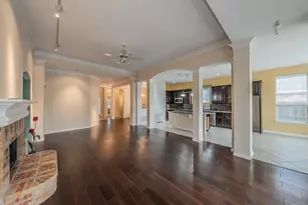 2306 Bear Run Rd, Arlington, TX 76001 - Photo 31