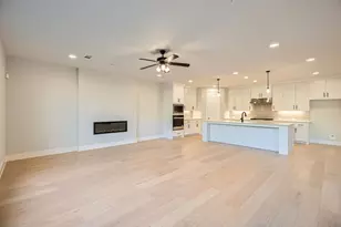 3505 Kings Ct Dr, Lewisville, TX 75056 - Photo 3