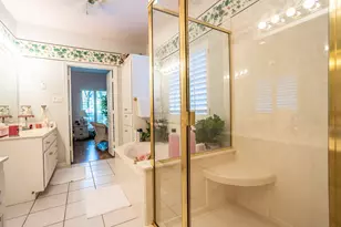 300 E Redbud Ln, Lancaster, TX 75146 - Photo 23