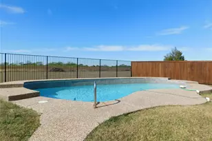 10971 Lake Crest Dr, Sanger, TX 76266 - Photo 29