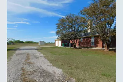 10971 Lakecrest Drive, Sanger, TX 76266 - Photo 5