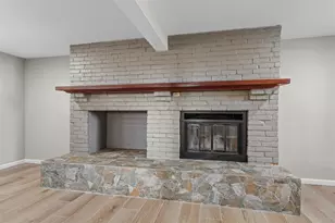 395 Hazelwood Ave, Waco, TX 76705 - Photo 13