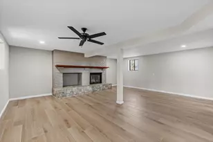 395 Hazelwood Ave, Waco, TX 76705 - Photo 11