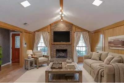 1106 Derby Run, Carrollton, TX 75007 - Photo 3