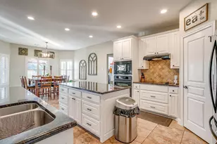 1249 Handkerchief Way, Fort Worth, TX 76052 - Photo 5