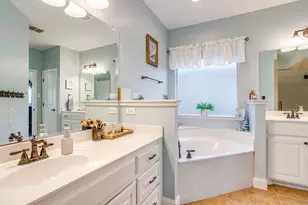 1249 Handkerchief Way, Fort Worth, TX 76052 - Photo 19