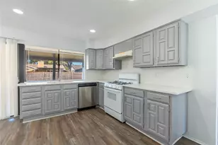 2913 Landershire Ln, Garland, TX 75044 - Photo 13