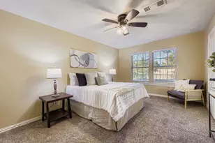 2801 Fairbrook St, Irving, TX 75062 - Photo 13