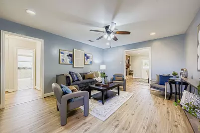 2801 Fairbrook Street, Irving, TX 75062 - Photo 3