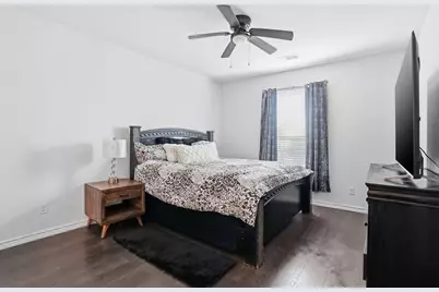 832 N Atkerson Lane, Euless, TX 76040 - Photo 21