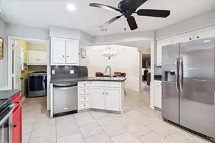 4005 Kerr Cir, Farmers Branch, TX 75244 - Photo 5