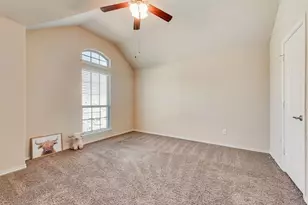 13 Mapleridge Dr, Edgecliff Village, TX 76134 - Photo 19