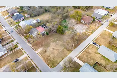 1908 Gibbons Street, Greenville, TX 75401 - Photo 3