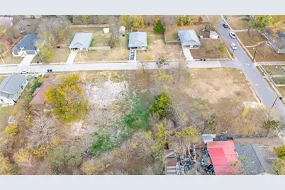 1908 Gibbons Street, Greenville, TX 75401 - Photo 11